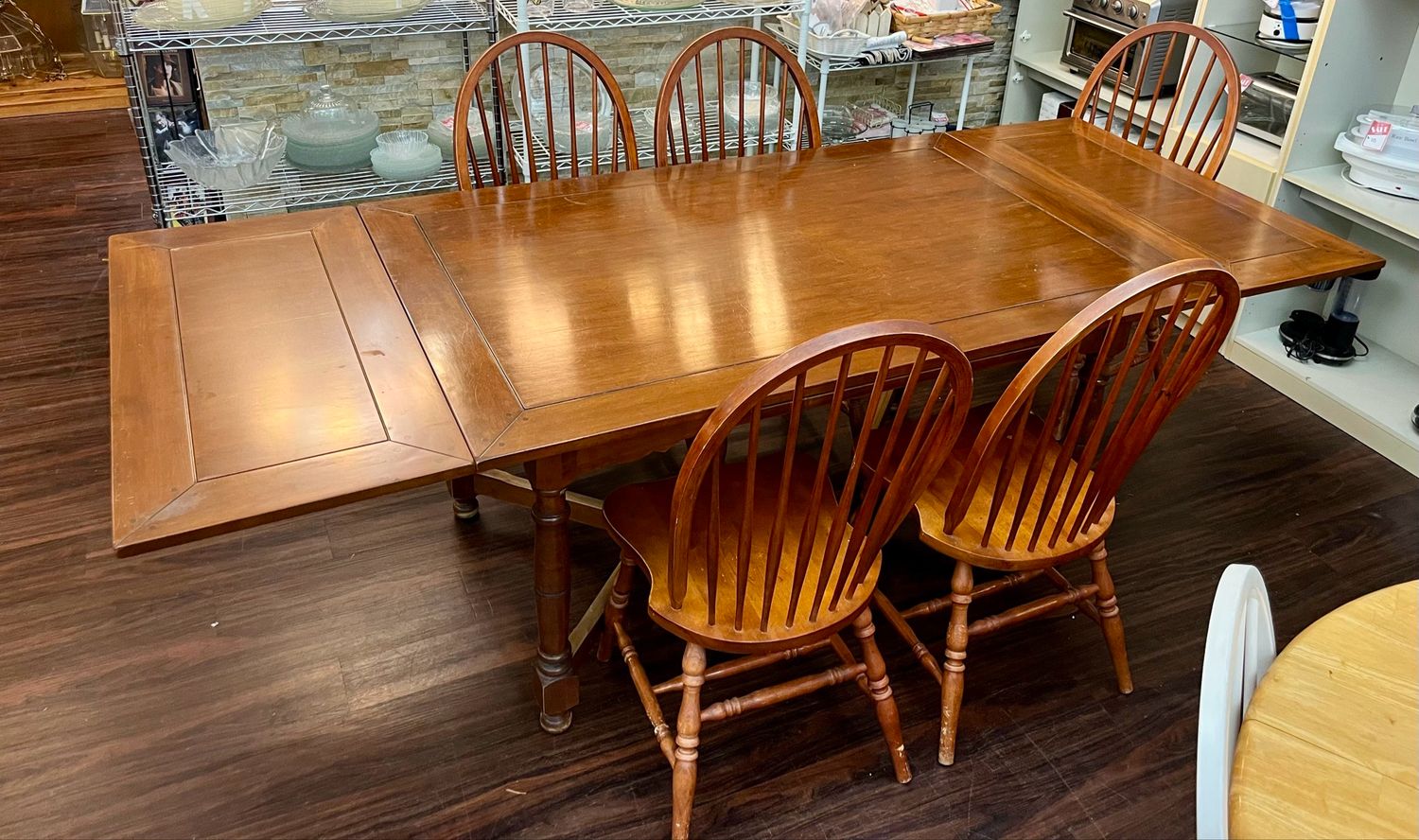 6 PC Windsor Dining Set