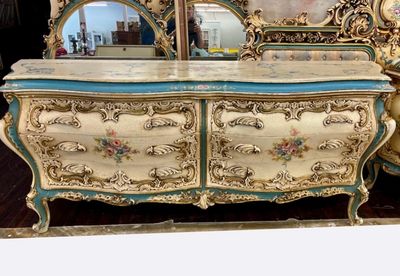 Vintage Italian Baroque Rococo Six Drawer Dresser