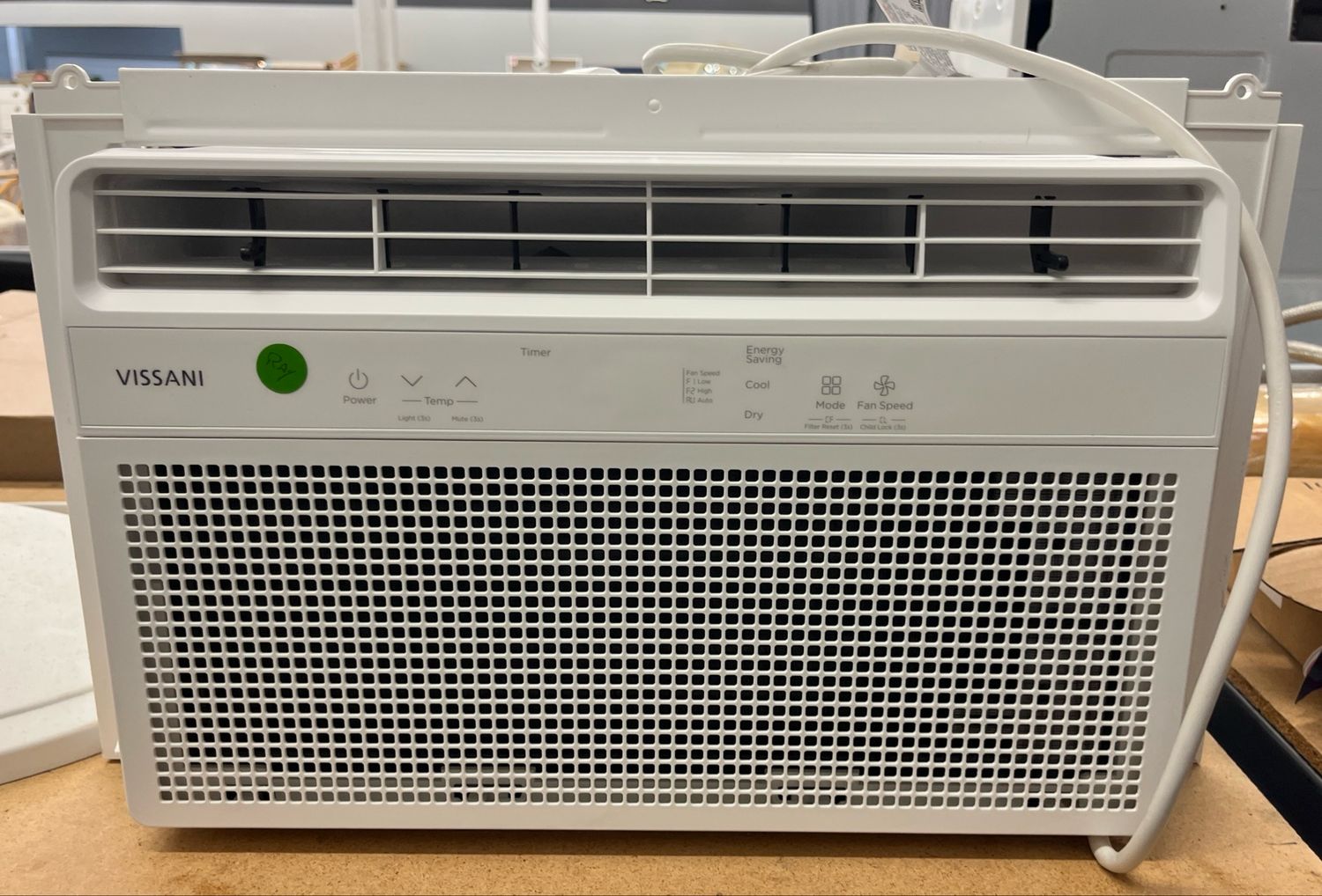 Vissani 5000 BTU Window Air Conditioner Vissani 5000 BTU Window Air Conditioner