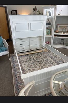 White Full Size Headboard + Footboard *NEW* White Full Size Headboard + Footboard *NEW*