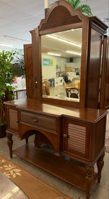 Tommy Bahama Buffet Server