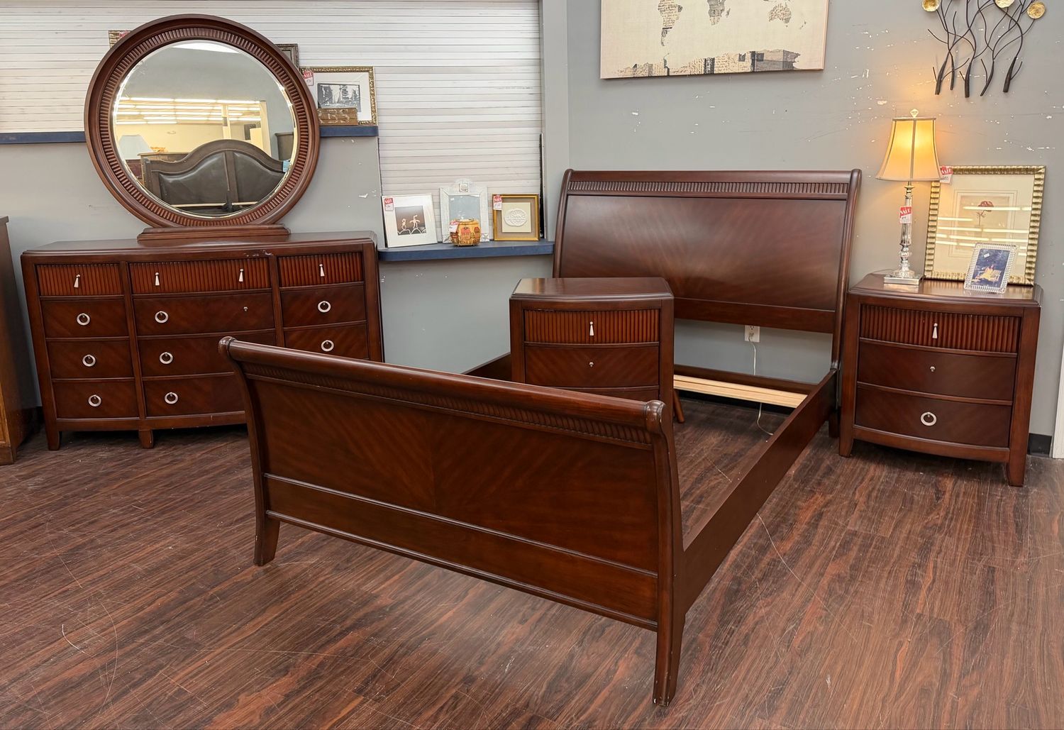 5PC Cherry Louis Phillipe Queen BR Set