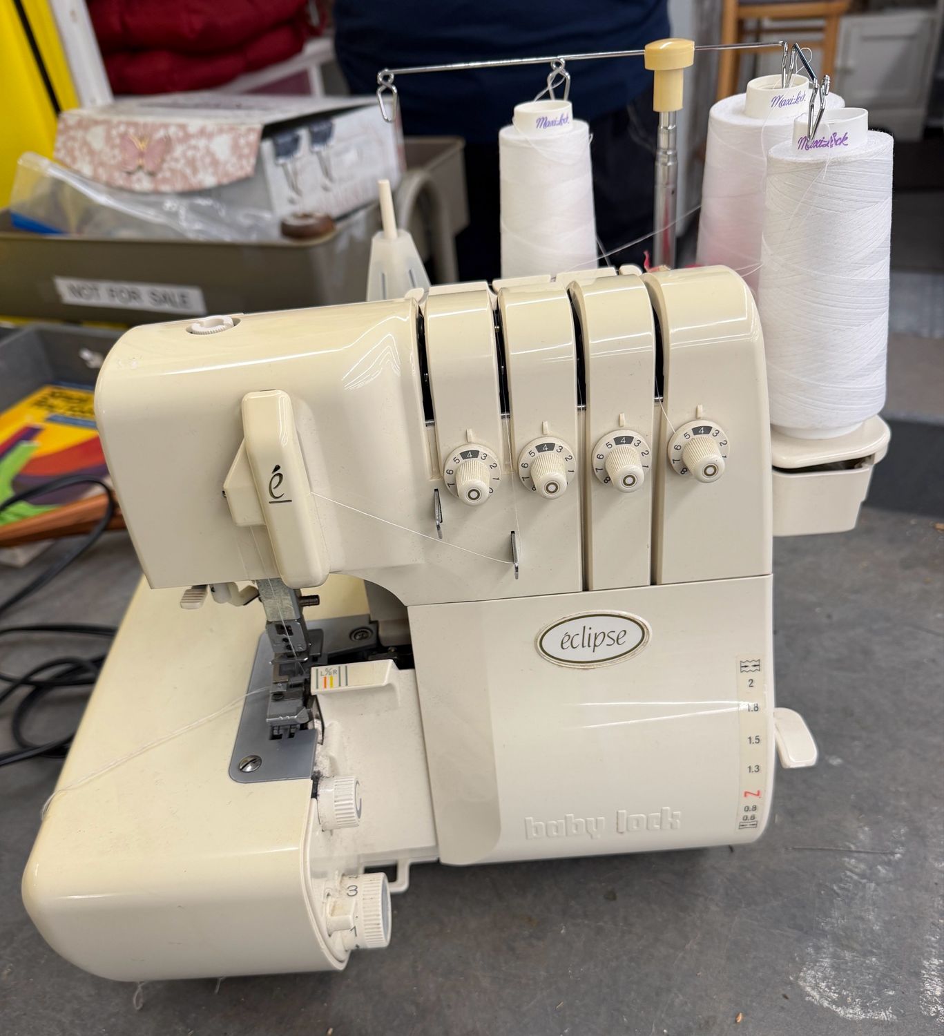 Eclipse Serger Model BLE1 by Baby Lock
