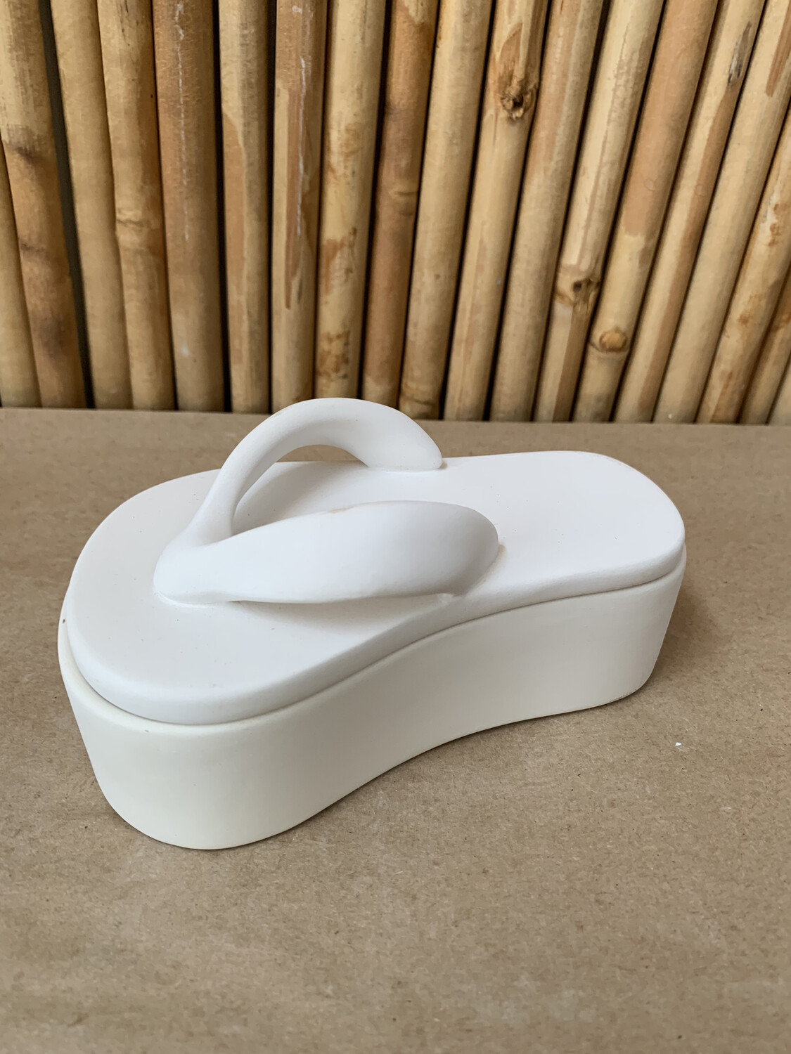 Paint Your Own Pottery - Ceramic
Flip Flop Sandal Box Painting Kit