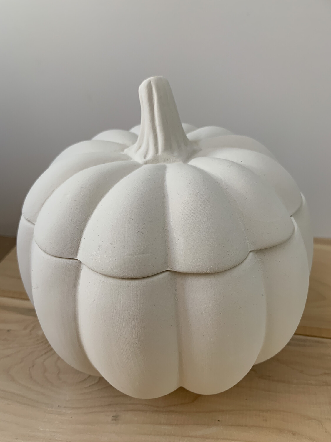 Paint Your Own Pottery - Ceramic
Pumpkin Box Painting Kit
