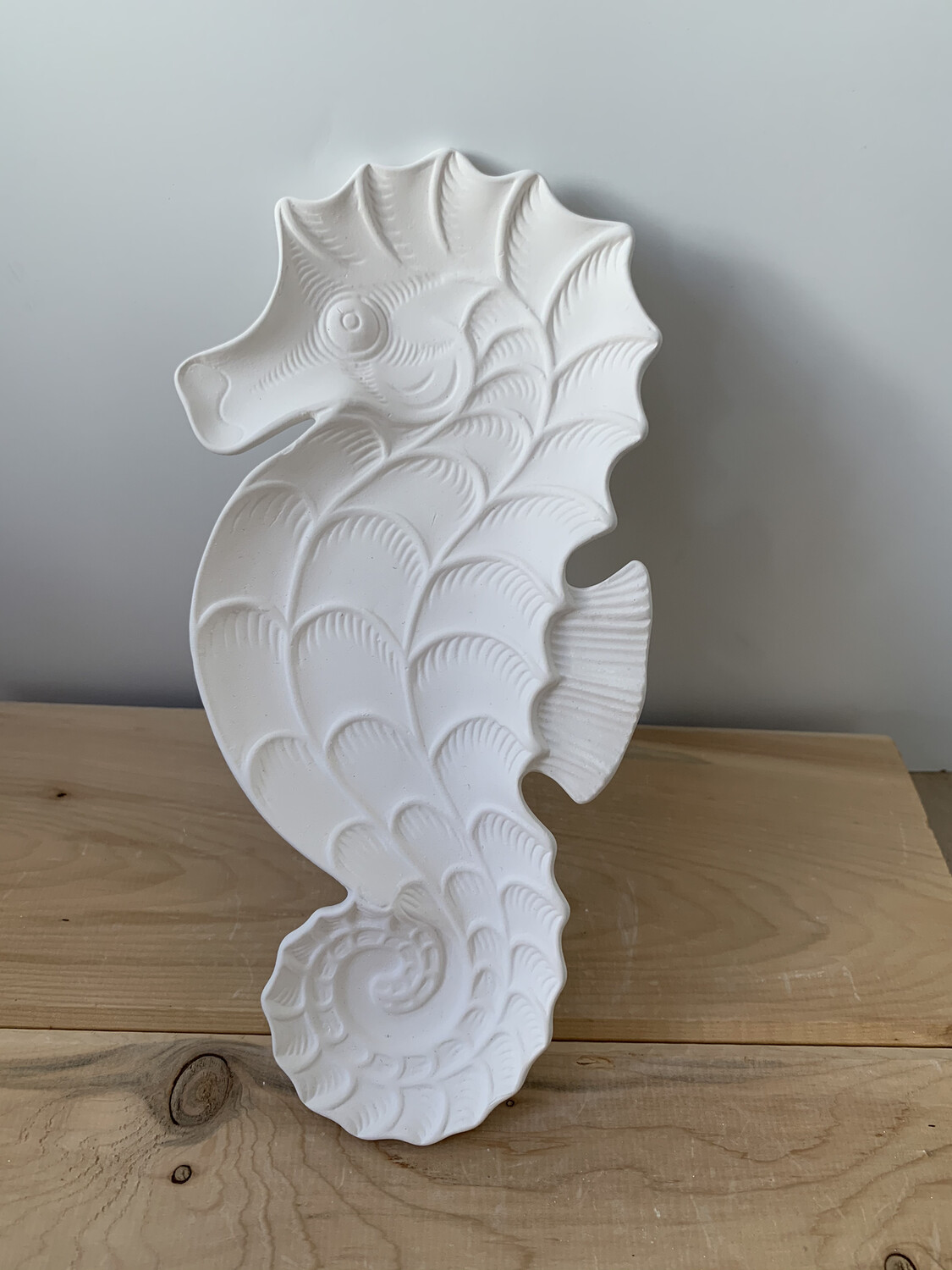 Paint Your Own Pottery - Ceramic 
 Seahorse Plate Painting Kit