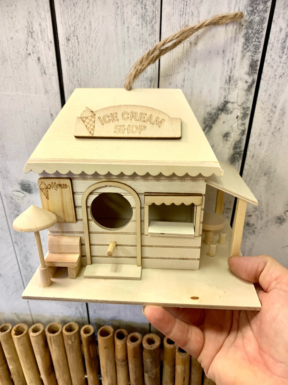 Wood Ice Cream Shoppe Birdhouse Painting DIY Craft Kit