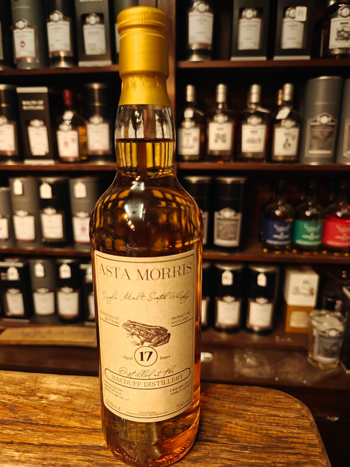 Macduff 2006/2024 17 yo Asta Morris (70cl - 48%)