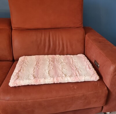 DuzZzle (Stuffed Blanket) Medium 70x50cm Astraea + Deianeira - Stock