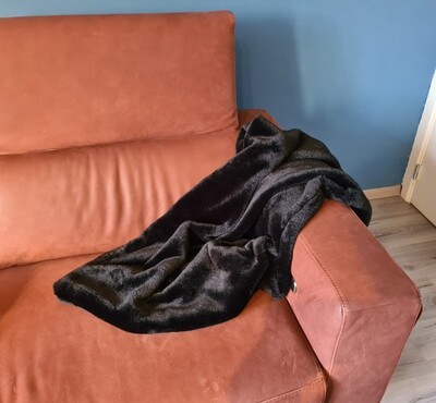 CozZzie Luxe (Deken) Nergal