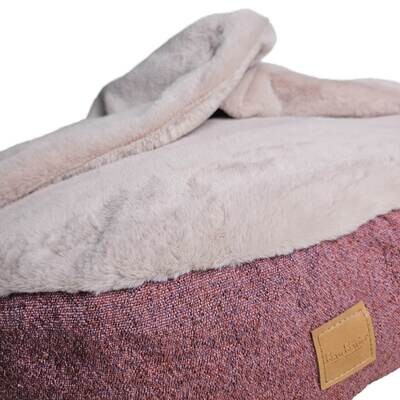 Cave bed Shock Pink + Castorino old rose