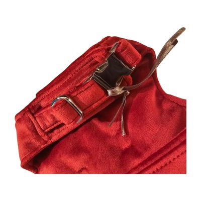 Old School Red Harnas