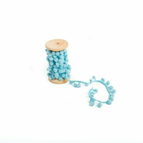 RUBAN DE POMPONS BLEU CIEL 1,5CM X 2 M