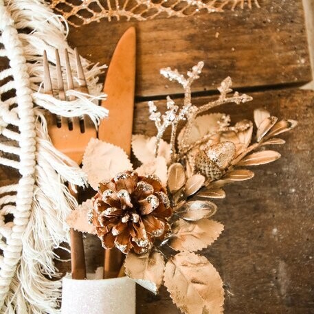 BRANCHE RAFFINEE CHAMPAGNE GIVRE ET PAILLETTES 16CM