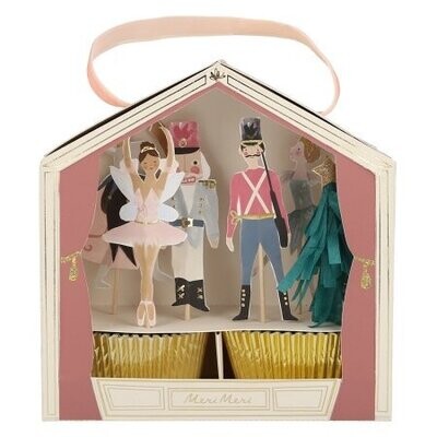KIT A CUPCAKE CASSE NOISETTE 24 PIECES