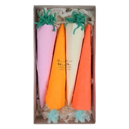 CAROTTE SURPRISE 25CM (x4)