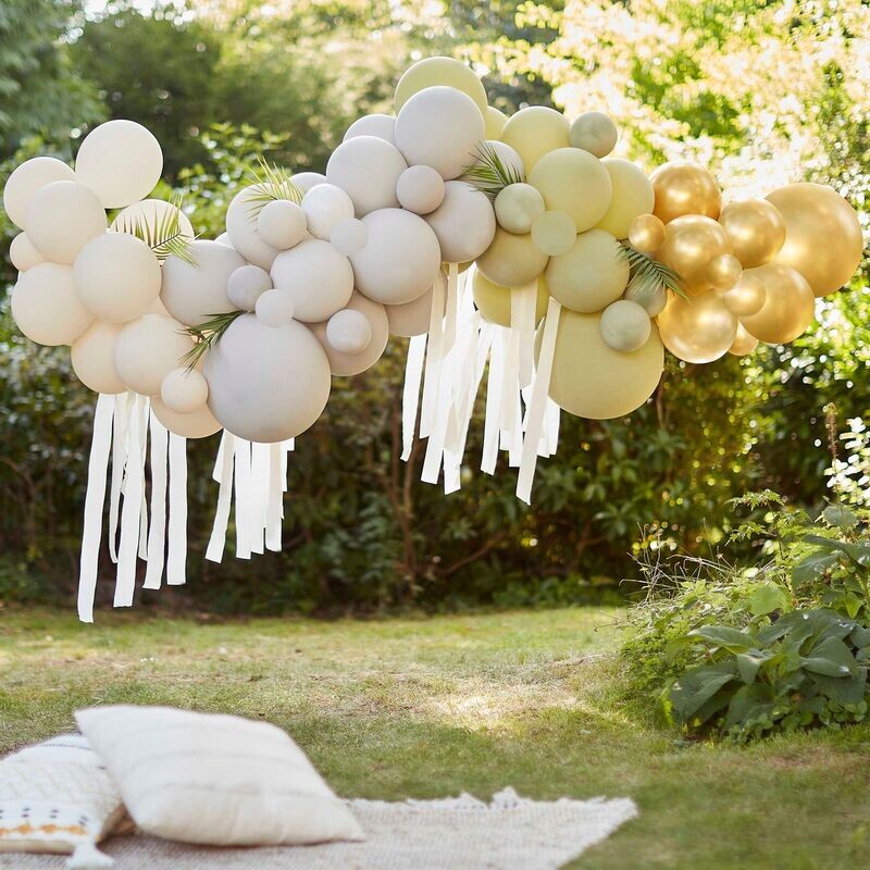 ARCHE DE 75 BALLONS VERT, CREME, GRIS ET OR