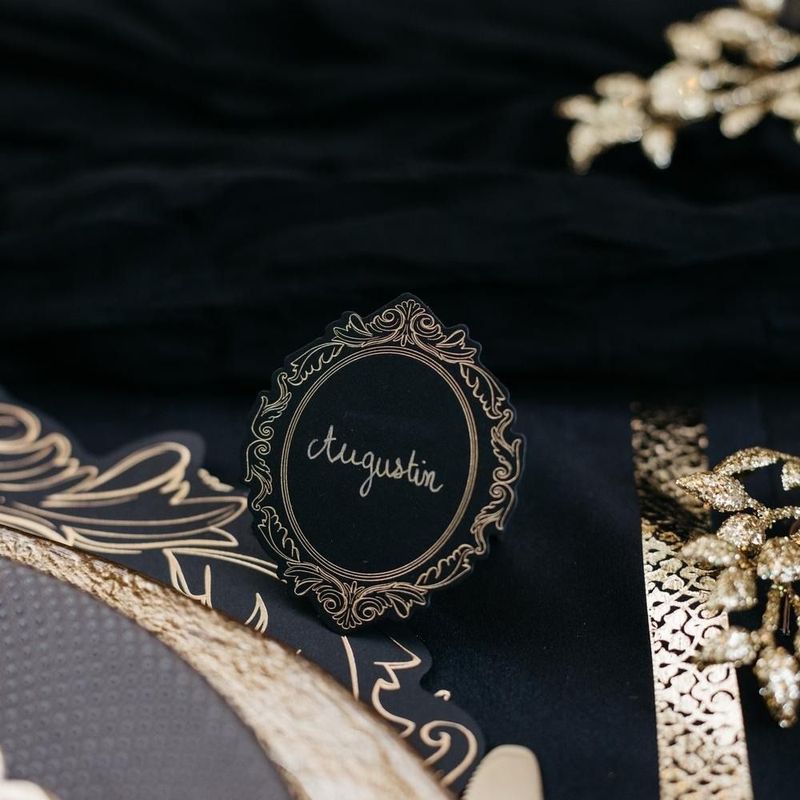 MARQUE PLACE FEERIE VENITIENNE NOIR ET OR 6.5x7.5CM (x8)