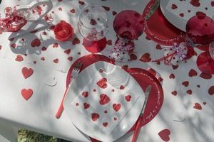 CONFETTIS COEURS BOIS ROUGE ET BLANC 4x4 CM (x10)