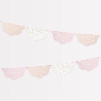 GUIRLANDE BRODERIE ANGLAISE