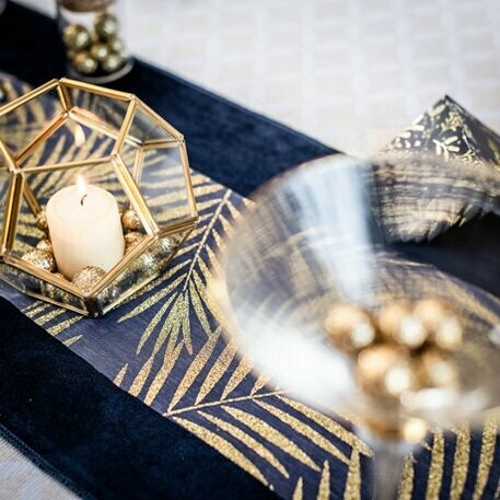 CHEMIN DE TABLE PALMIER ORGANZA PAILLETTES OR 28CMX5M