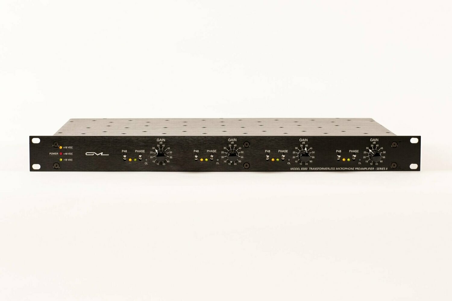 GML 8304 + PSU Préampli micro 4 canaux sans transfos