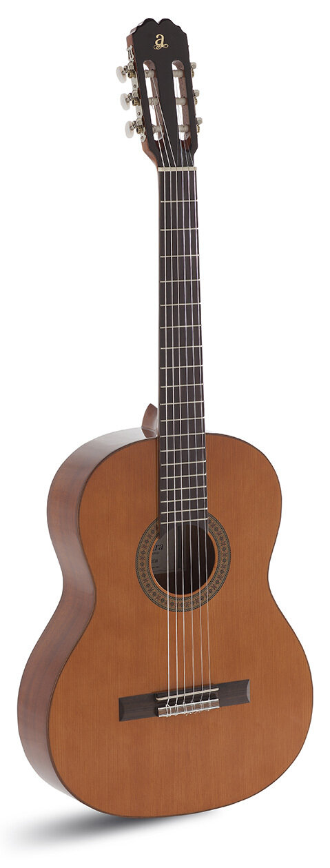 GUITARRA ADMIRA JUANITA ESTUDIO