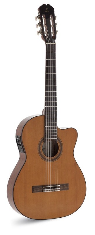 GUITARRA ADMIRA MALAGA ELECTRIFICADA CUTAWAY CUERPO ESTRECHO FISHMAN CONSERVATORIO