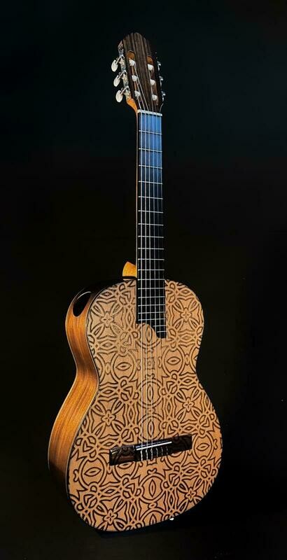 Guitarra artesana hecha a mano ,Cordobesa 2