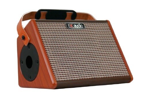 AG26A AMPLIFICADOR GUITARRA ACUSTICA EK AUDIO DE 25W CON BATERIA RECARGABLE