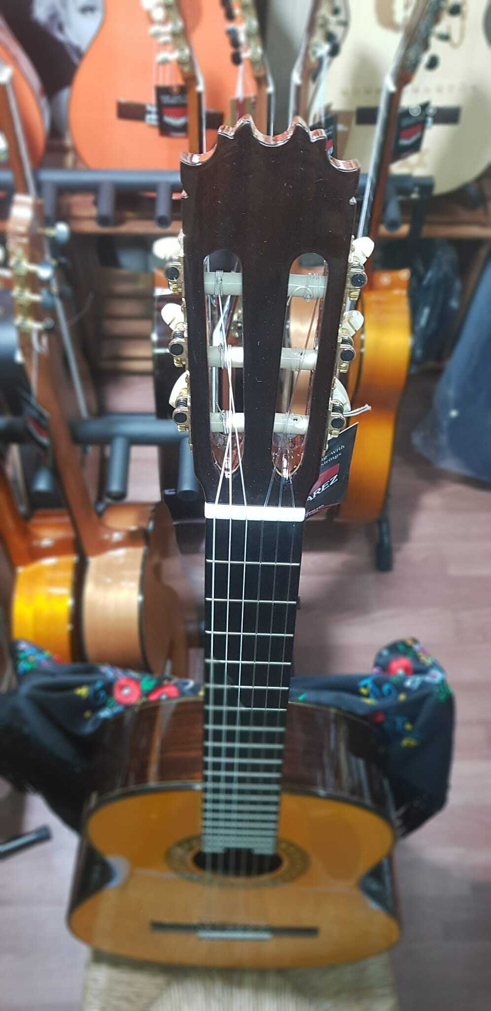Guitarras Artesanas Antonio de Toledo F17 Palosanto