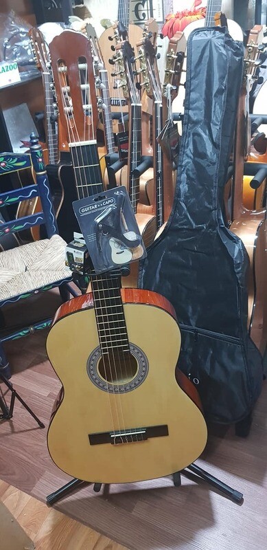 Pack especial Guitarra Clásica "ROCIO"