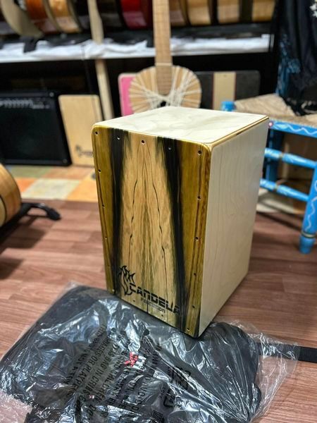 Cajón De concierto de Olivo
