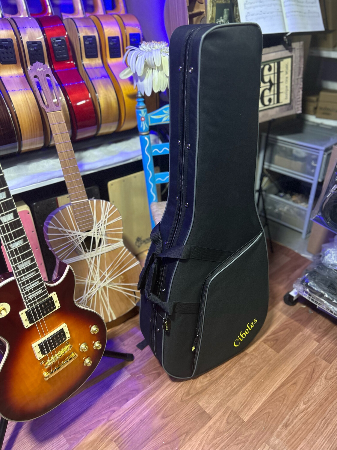 Estuche Foam para guitarra