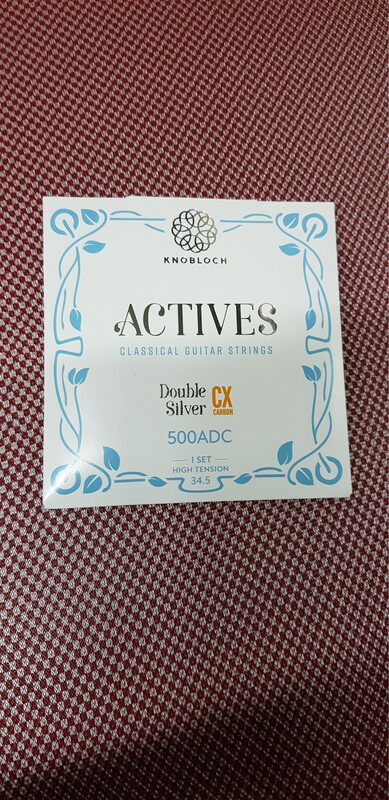Juego de cuerdas knobloch active tensión alta carbono