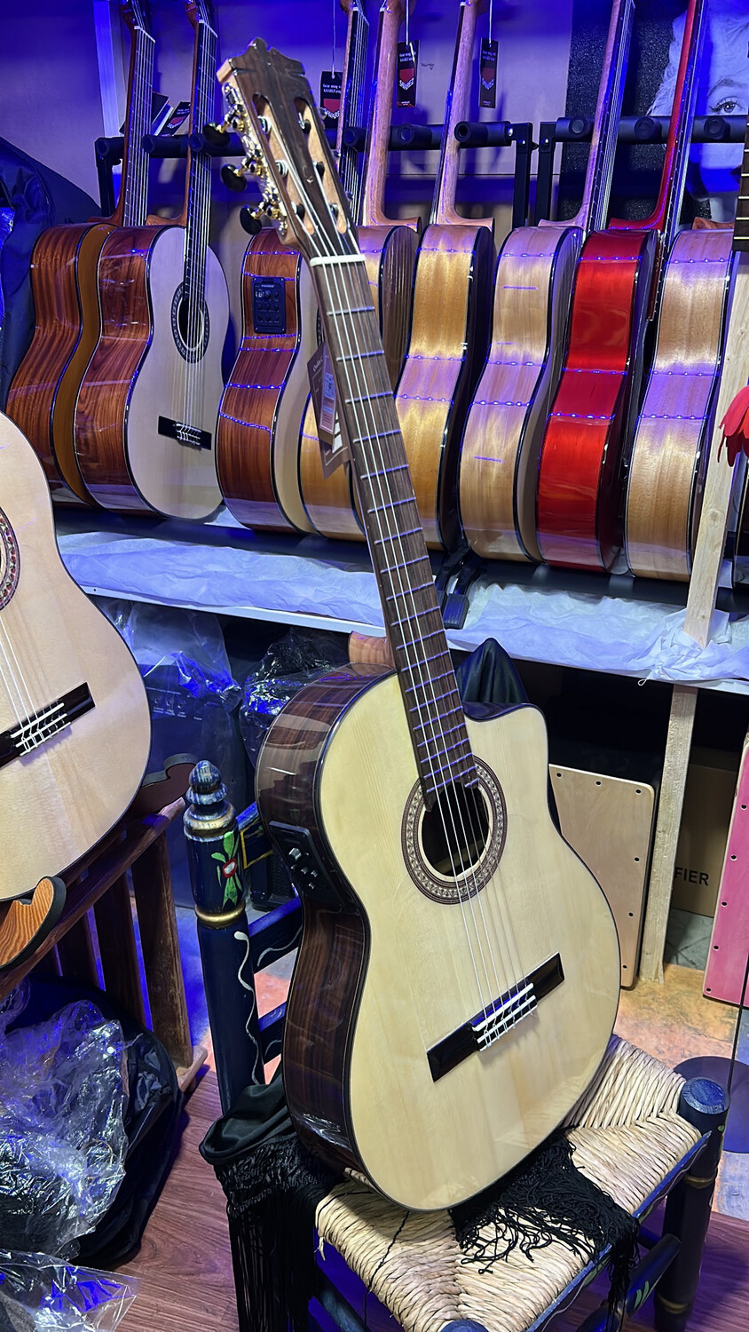 Pack Guitarra Martinez MFG palosanto y estuche