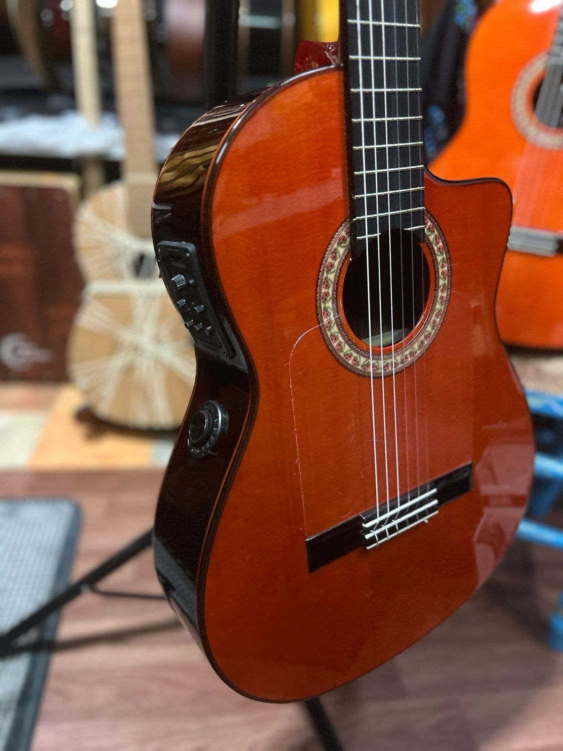Pack guitarra flamenca Antonio de Toledo F17 nr PRO