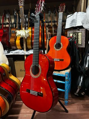 Pack Guitarra flamenca Vicente Tatay Tomás Edición Pepe Habichuela Pack Guitarra flamenca Vicente Tatay Tomás Edición Pepe Habichuela