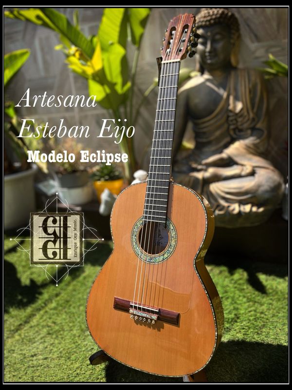 Guitarra artesanal Esteban Eijo modelo Eclipse Guitarra artesanal Esteban Eijo modelo Eclipse