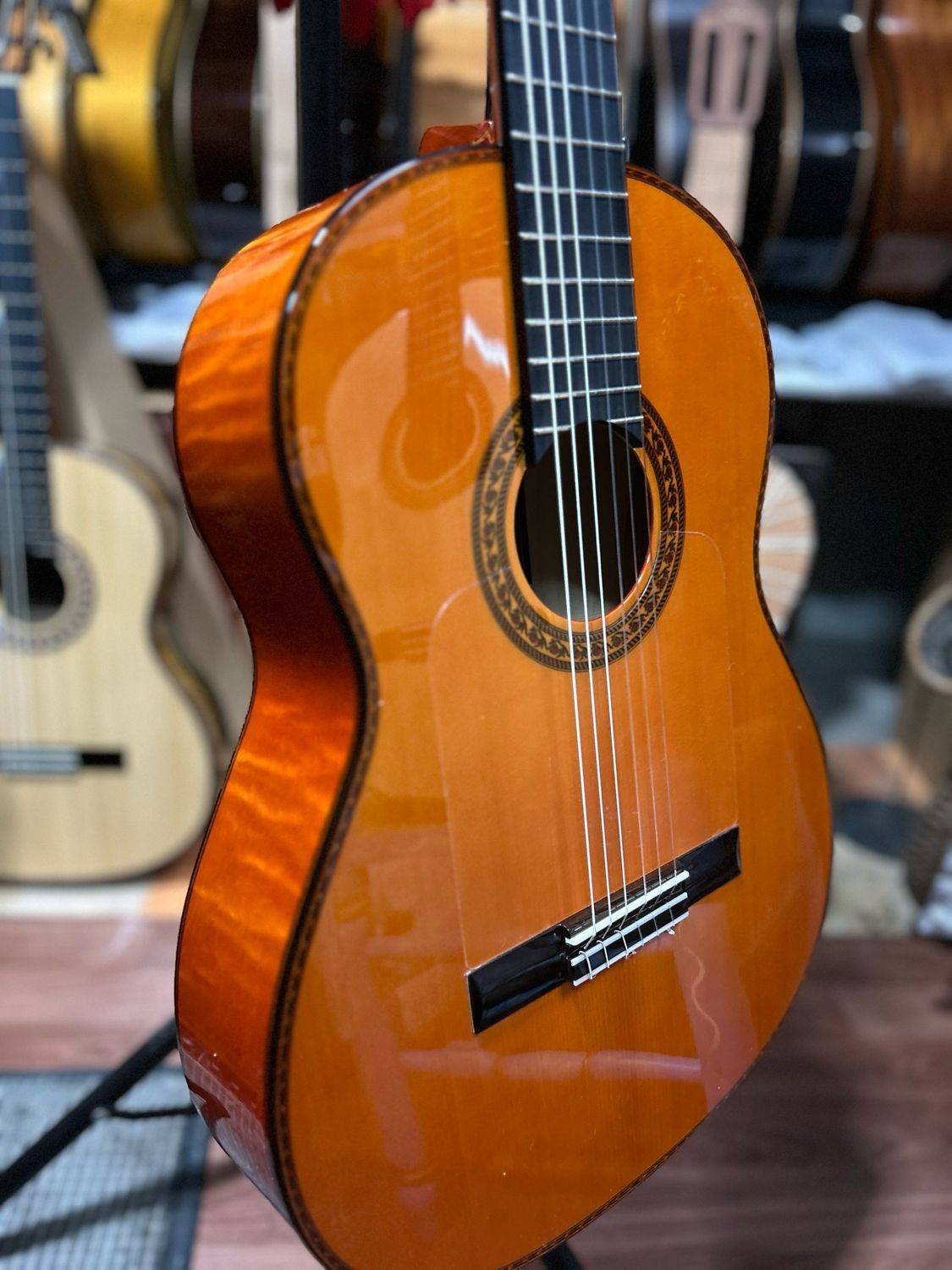 Guitarra Flamenca Antonio de Toledo F17 arce