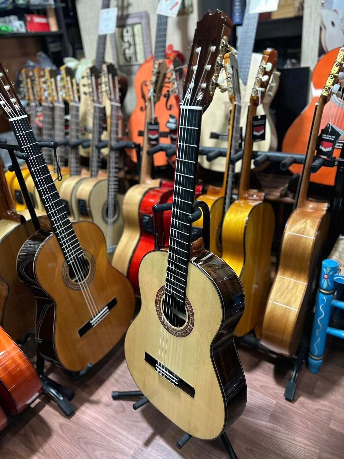 Guitarras Artesanas Antonio de Toledo F17 Palosanto