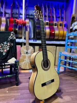funda y Guitarras Artesanas Antonio de Toledo F17B OS1 funda y Guitarras Artesanas Antonio de Toledo F17B OS1