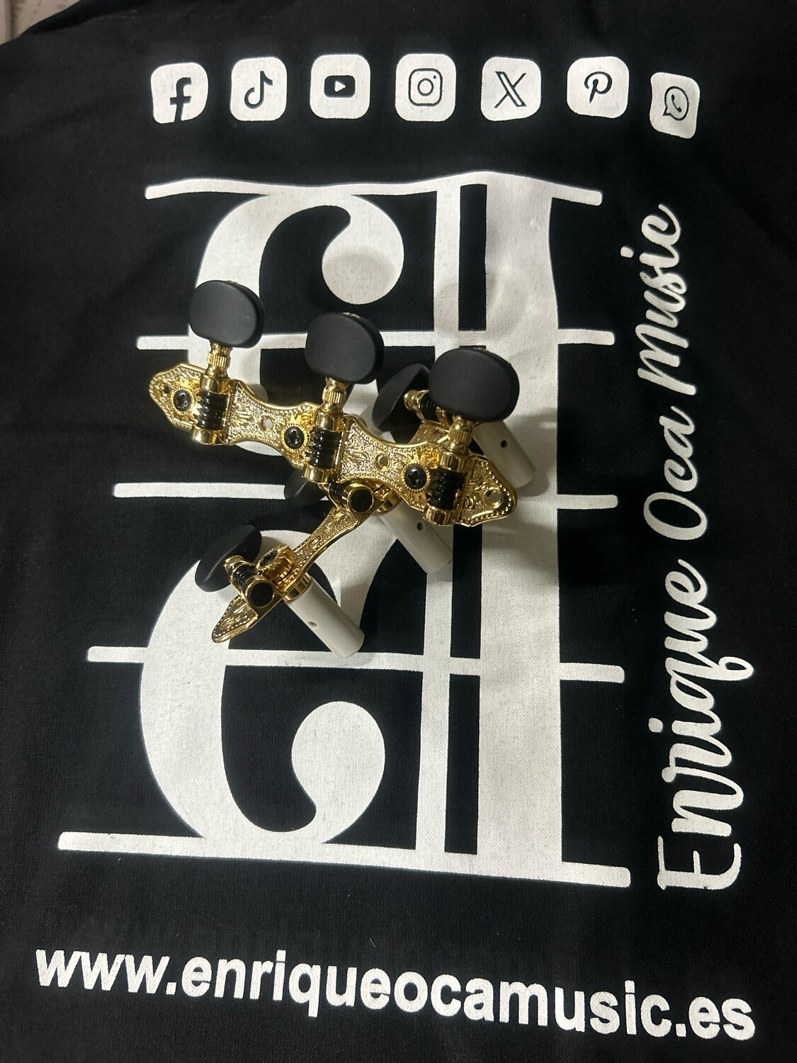 Clavijero flamenca clásica Clavijero flamenca clásica