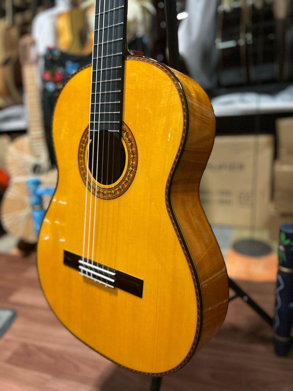 guitarra flamenca Antonio de Toledo f17 ciprés ámbar