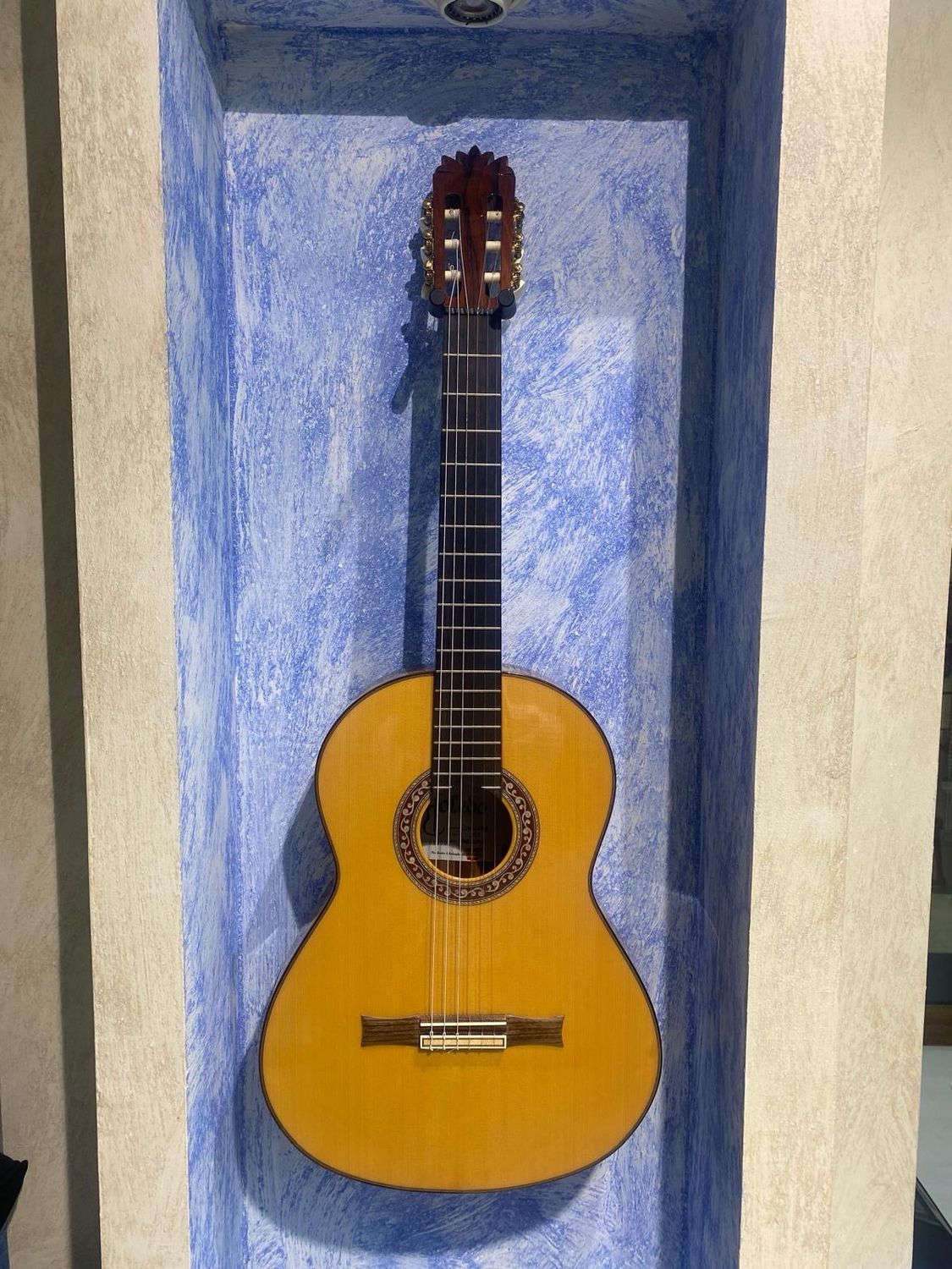 Guitarra Toledo artesanal de concierto Dulcinea