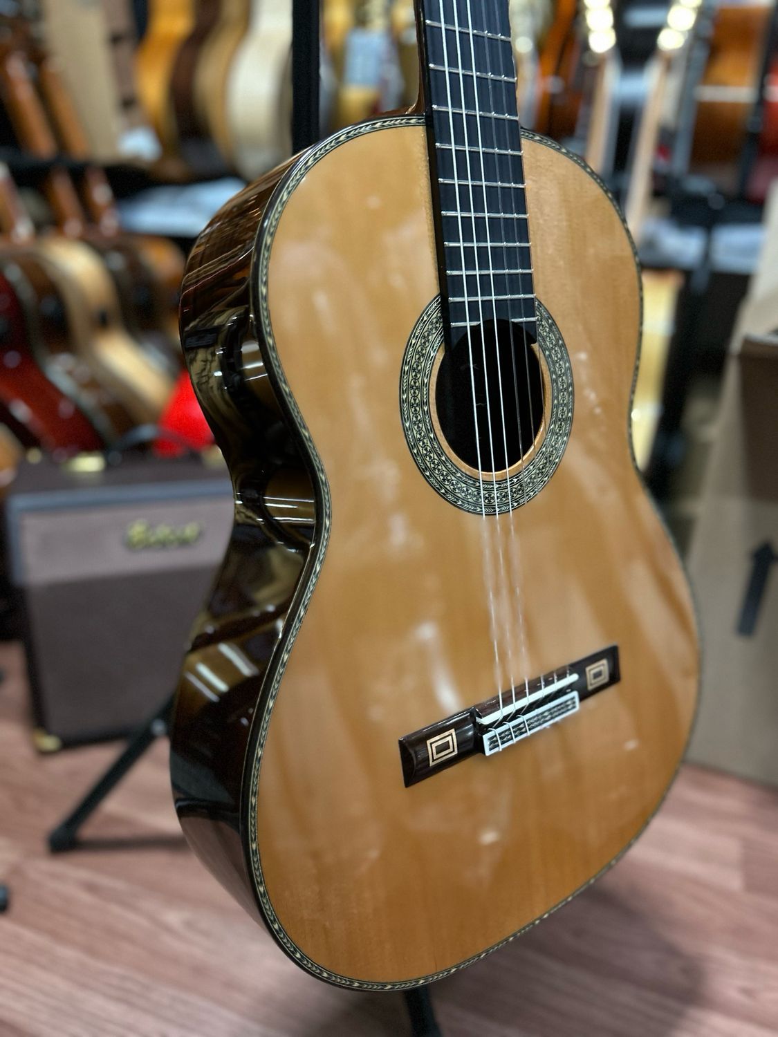 Pack Guitarra clasica Antonio de Toledo modelo José María Gallardo de Rey