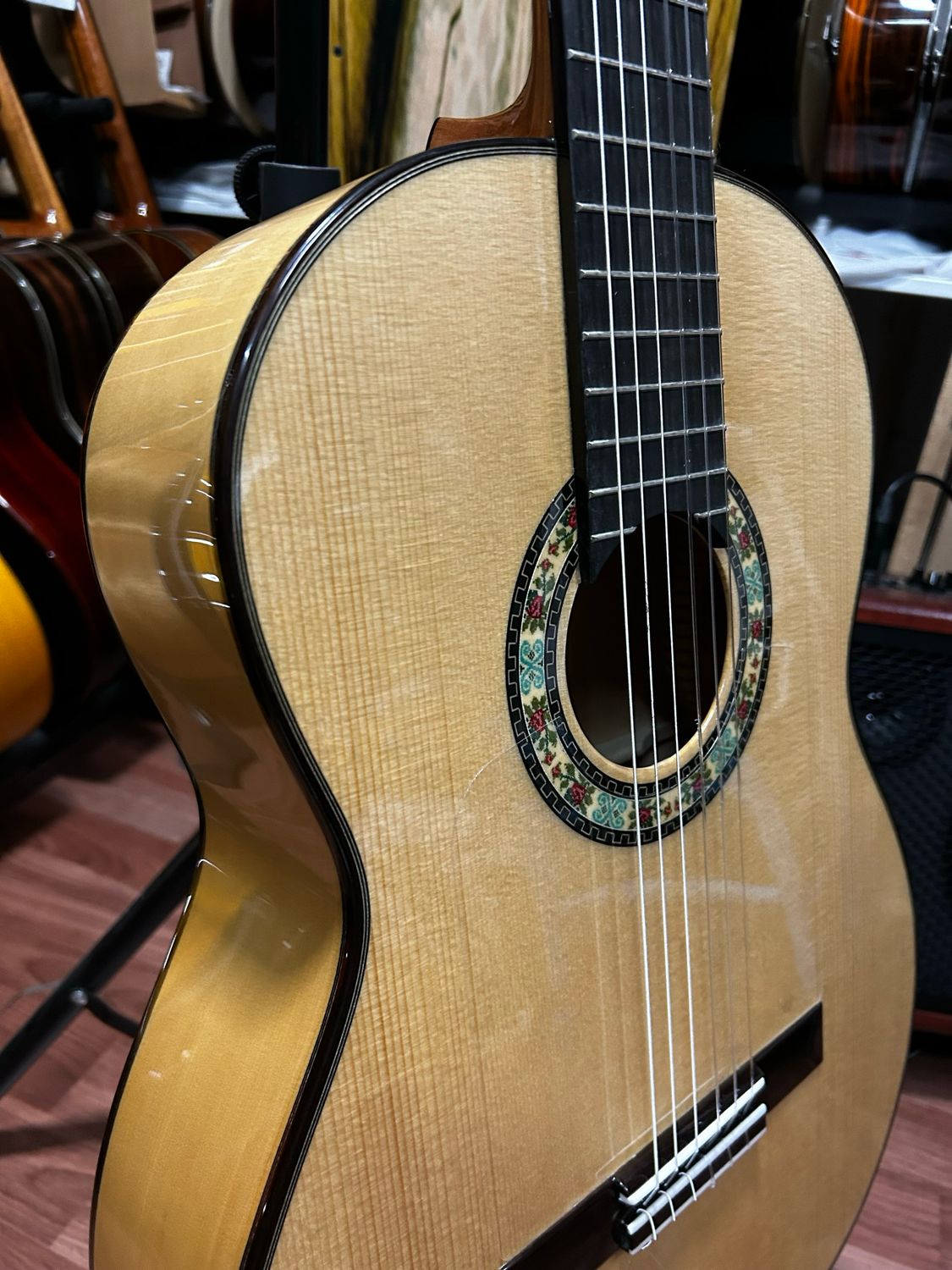 Pack Guitarra flamenca José Rincón mf3 natural y estuche
