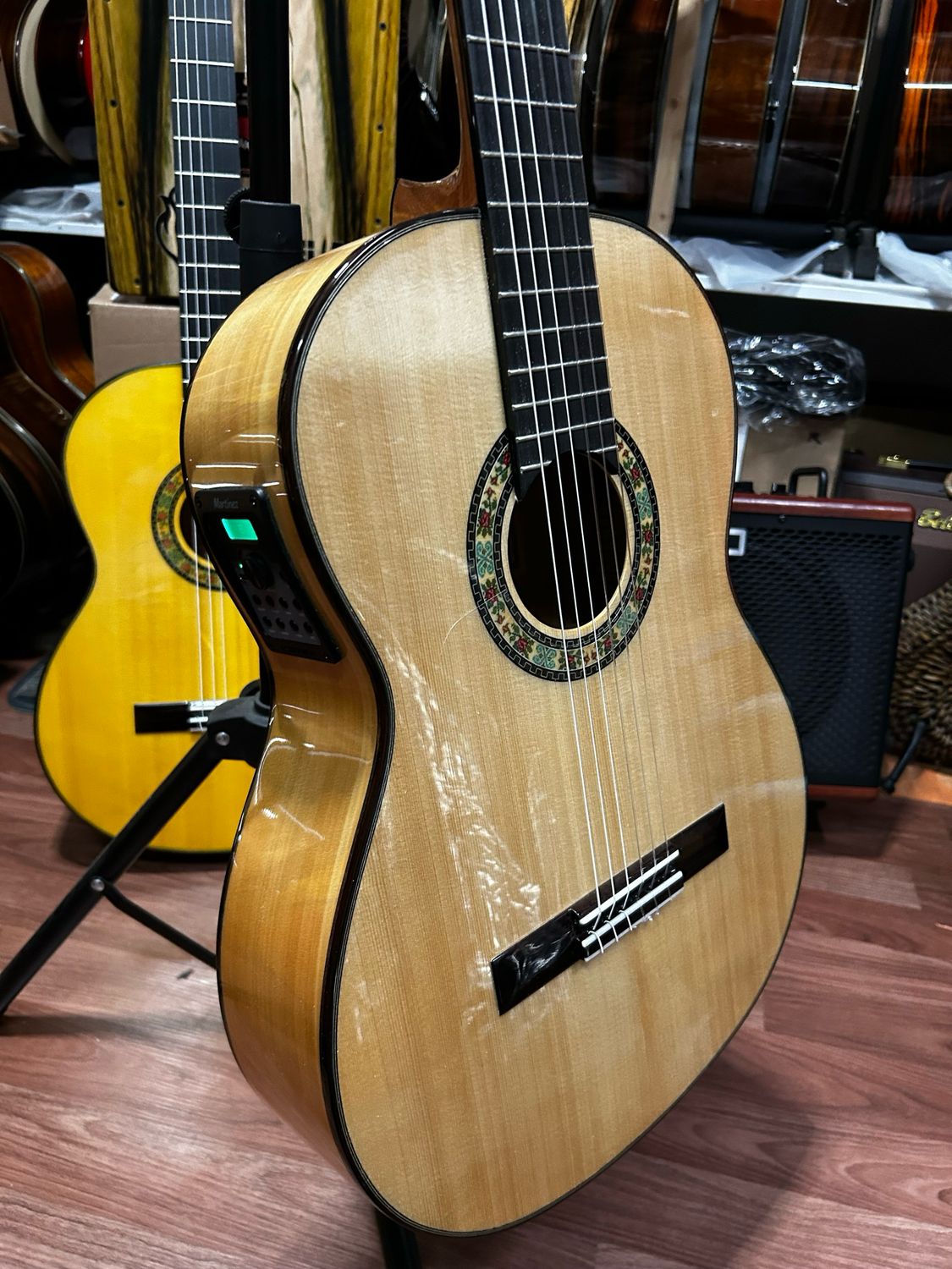 Pack Guitarra flamenca José Rincón mf3 natural md100 y funda
