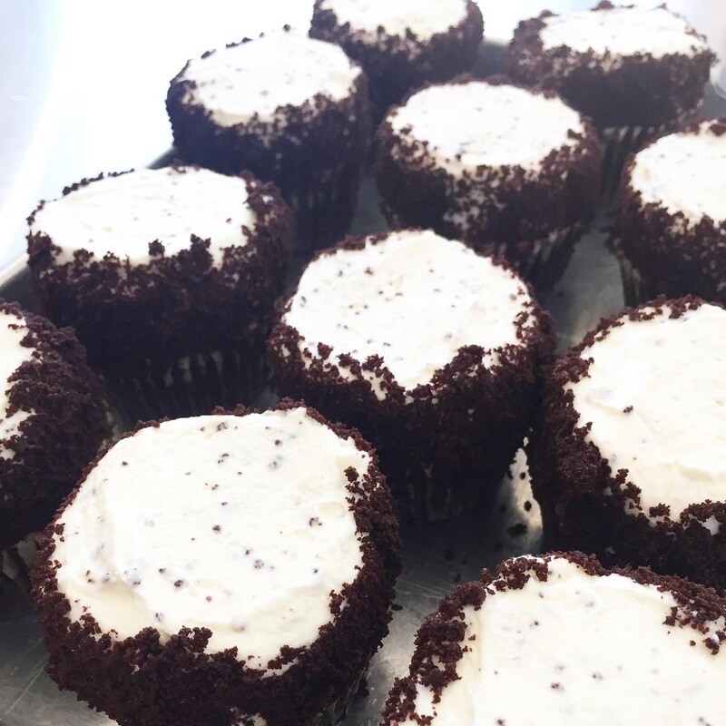 Cookies + Cream  | 1 dz