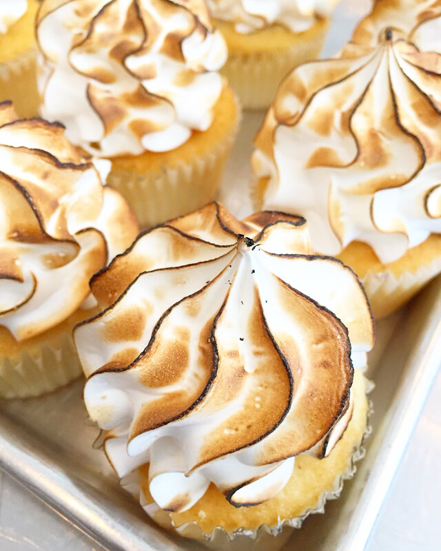 Lemon Lavender Meringue Cupcakes | 1 dz